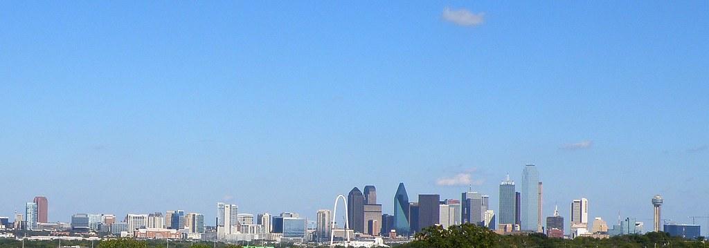 Dallas Budget Directs Funds to Street, Freeway and Water Upgrades